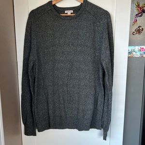 Merona Men’s Gray Crewneck Sweater, Size Medium